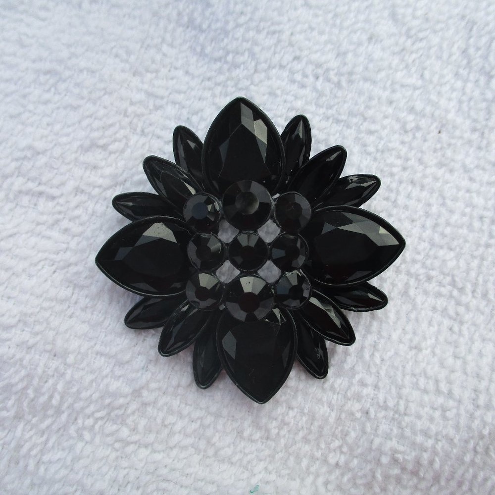 Women's Black Crystal Brooch